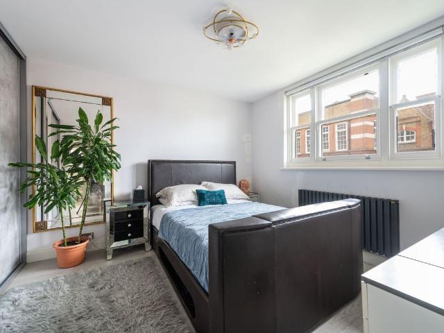 Apartment for rent in Royal Borough of Kensington and Chelsea, Greater London