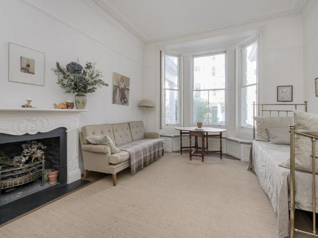 Apartment for rent in Notting Hill, Greater London
