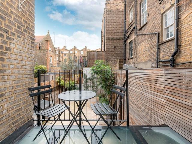 House for rent in Notting Hill, Greater London