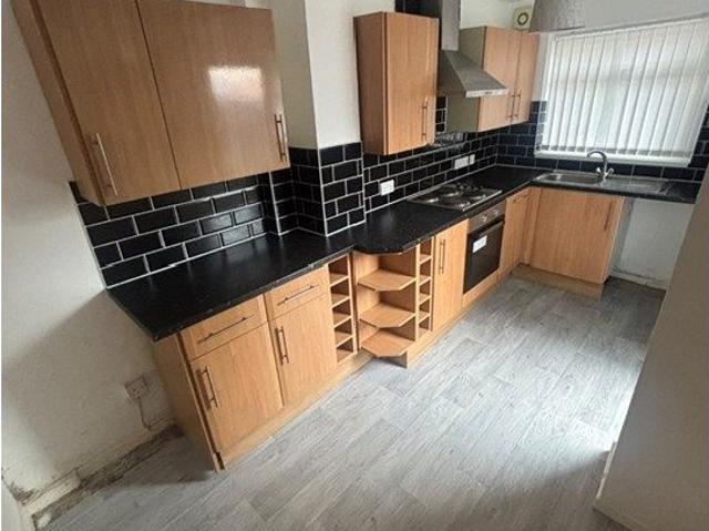 House for rent in Calderstones