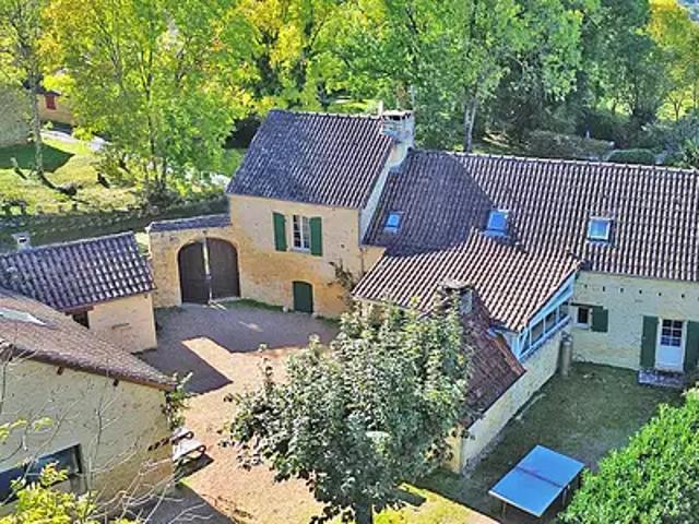 Maison vente à Sarlat-la-Canéda, Saint-amand-de-coly