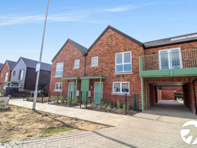 House for rent in Castle Hill, Monks Orchard