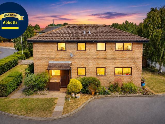 Apartment for rent in Brookend, Chelmsford