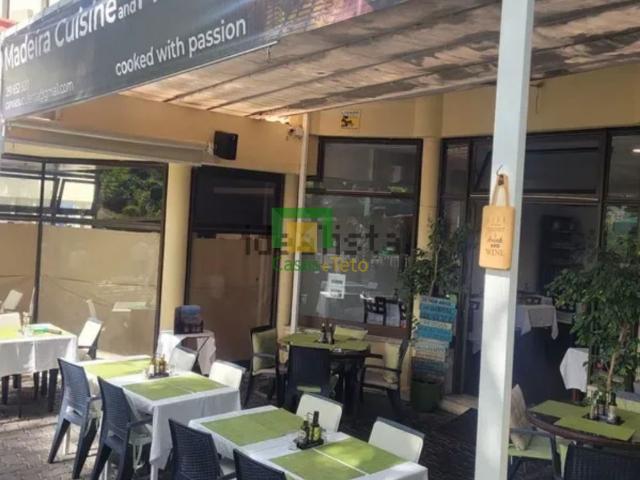 Ponto Comercial alugar em Funchal, Amparo