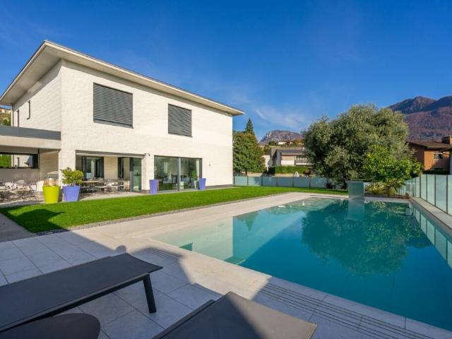 Einfamilienhaus kaufen in Comano, Tessin