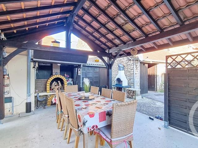 Maison vente à Vesoul, Combeaufontaine