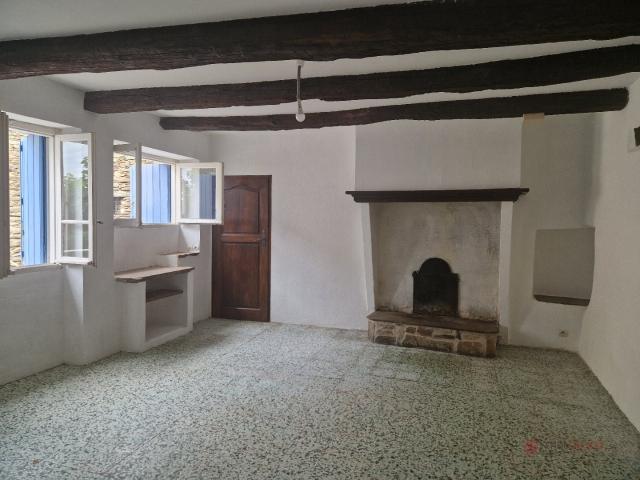 Maison vente à Béziers, Combes