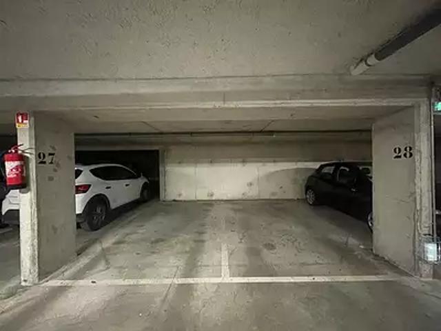 Garage vente à Melun, Combs-la-ville
