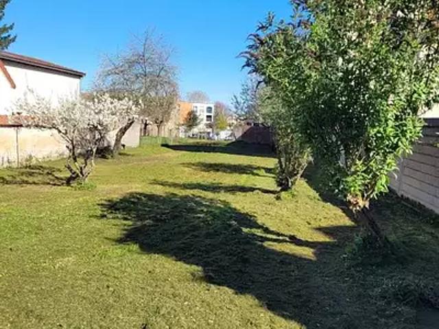 Terrain vente à Le Clos Lucas, Combs-la-Ville