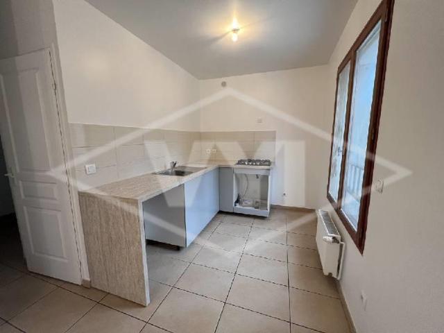 Maison vente à Melun, Combs-la-ville