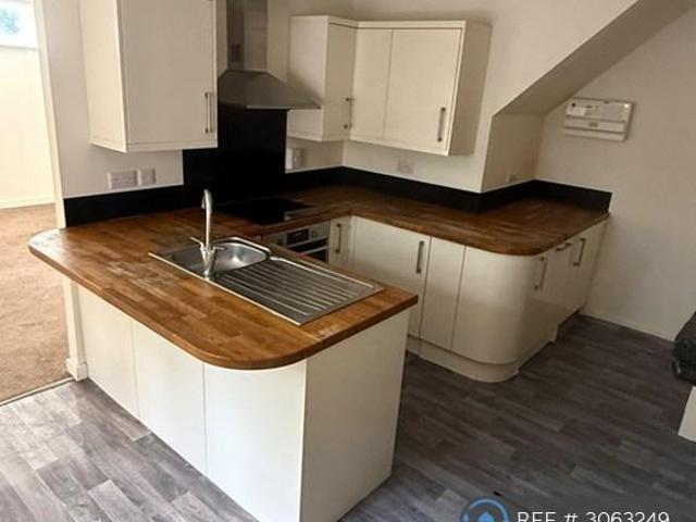 Apartment for rent in Combs, Kirklees