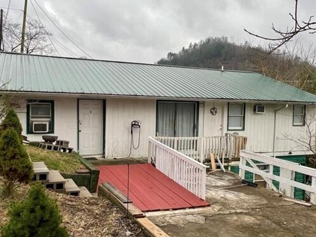 House for sale in Hazard