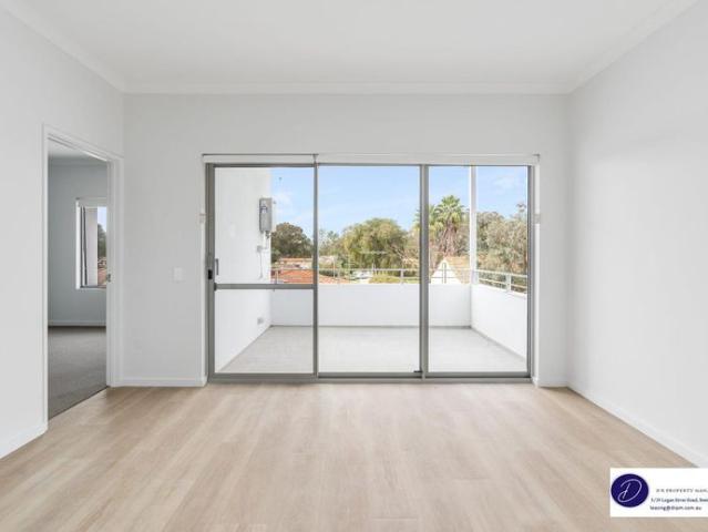 Apartment for rent in Lockridge, Western Australia
