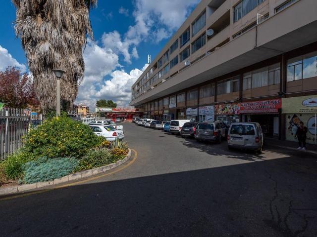 Apartment for rent in Raceview, Alberton