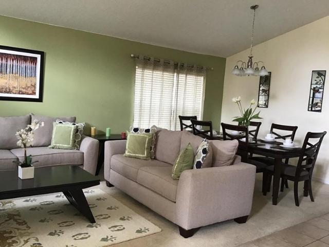 Room for rent in Loughman, Florida