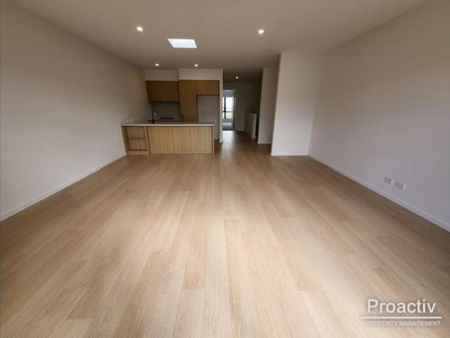 Townhouse for rent in Camerons Creek, Victoria