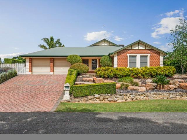 House for sale in Woodcroft, Adelaide