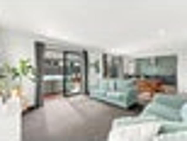 House for sale in Chaslands, Canterbury