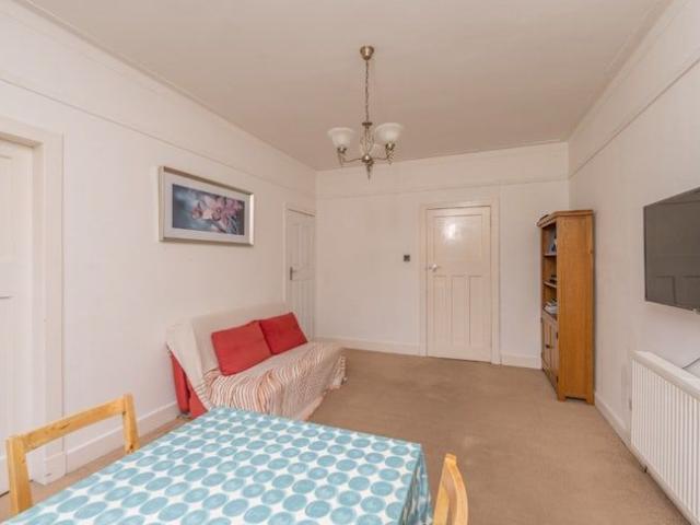 Apartment for rent in Davidson's Mains, Scotland