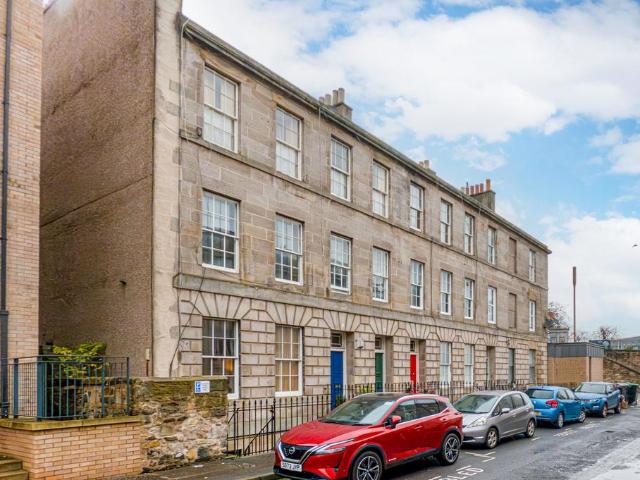 House for rent in Meadowbank, Scotland