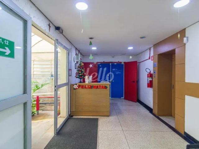 Ponto Comercial aluguel em Região Imediata de São Paulo, Região Metropolitana de São Paulo