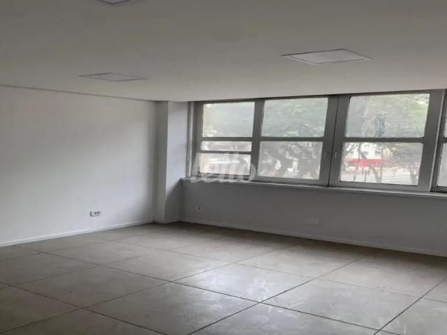 Ponto Comercial aluguel em Região Imediata de São Paulo, Região Metropolitana de São Paulo
