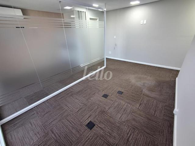 Ponto Comercial aluguel em Região Imediata de São Paulo, Região Metropolitana de São Paulo