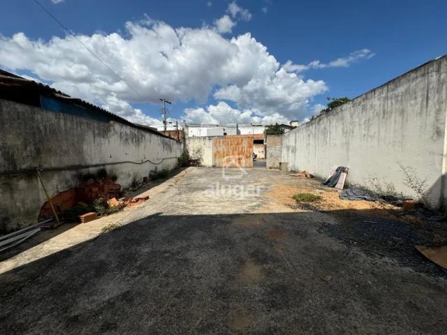 Ponto Comercial venda em Região Geográfica Imediata de Montes Claros, Montes Claros
