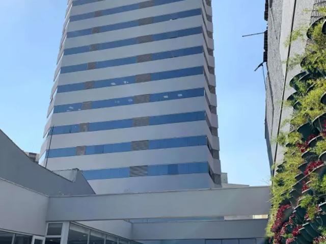 Ponto Comercial aluguel em Região Imediata de São Paulo, Região Metropolitana de São Paulo