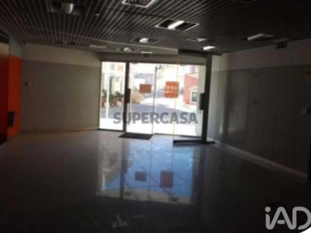 Armazém venda em Santarém
