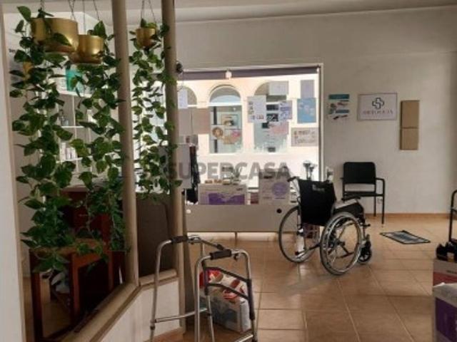 Armazém venda em Alto Foz, Peniche