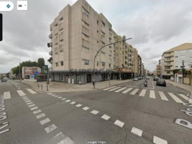 Armazém venda em Porto