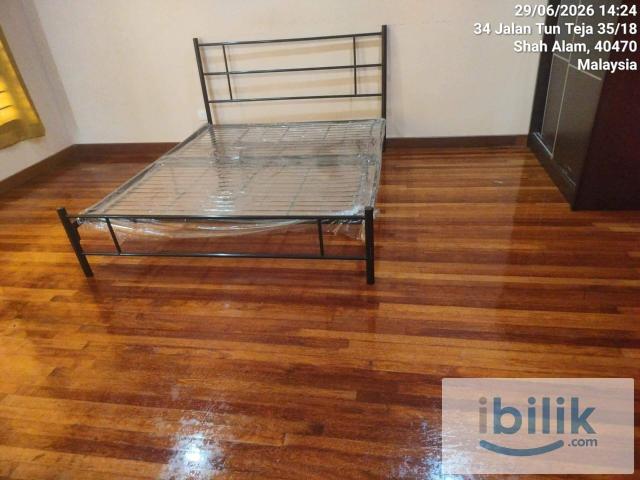 Room for rent in Petaling, Alam Impian