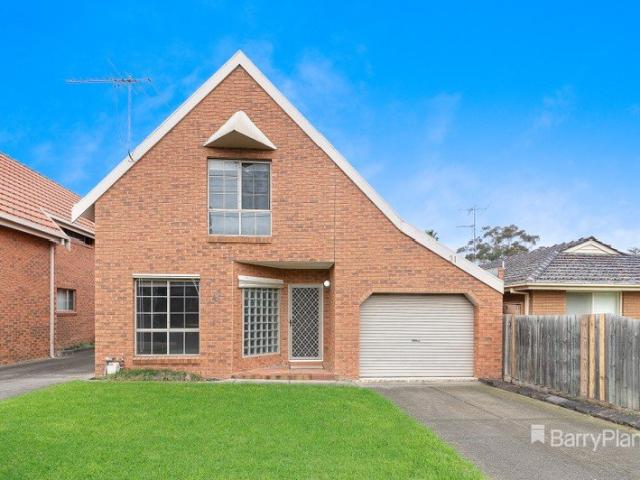 Townhouse for sale in Camerons Creek, Victoria
