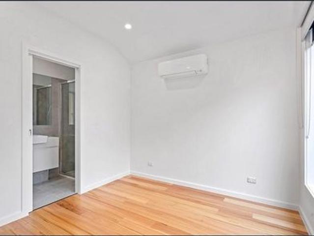 Apartment for rent in Altona, Victoria