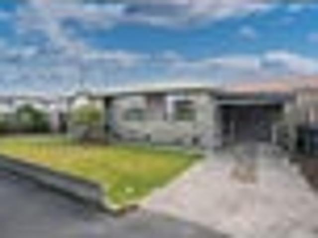 House for sale in Otakou
