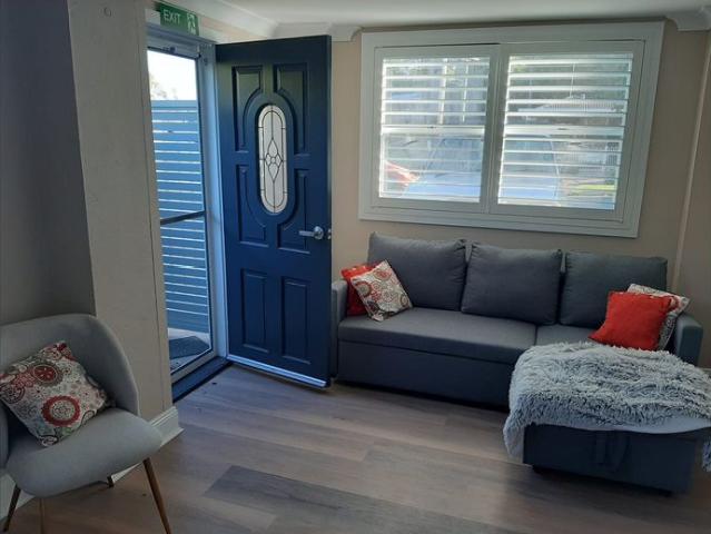 Granny Flat for rent in Ambergate, New South Wales