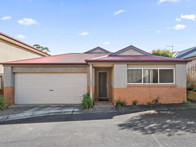 Apartment for rent in Camerons Creek, Victoria