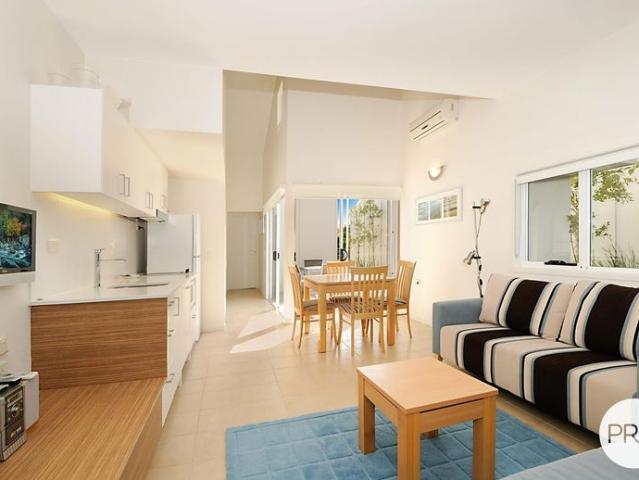 Townhouse for rent in Casuarina, Tweed Shire Council