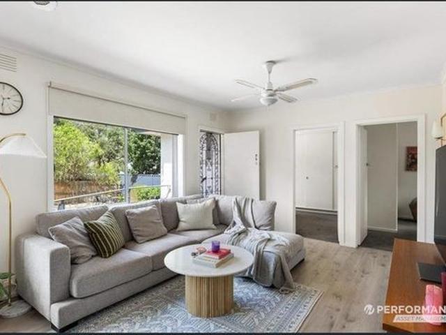 Townhouse for rent in Camerons Creek, Victoria