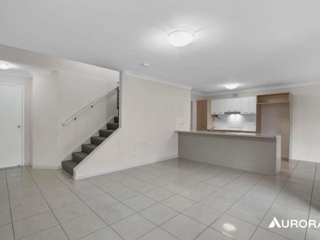 Townhouse for rent in Toombul, Queensland