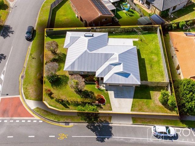 House for sale in Rothwell, Greater Brisbane