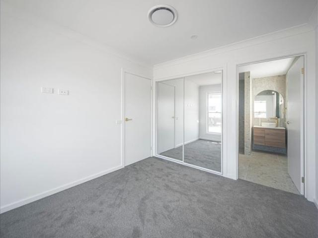 House for rent in West Nowra, New South Wales