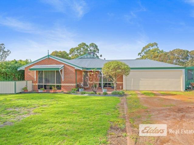 Cottage for sale in Mount Barker, Western Australia