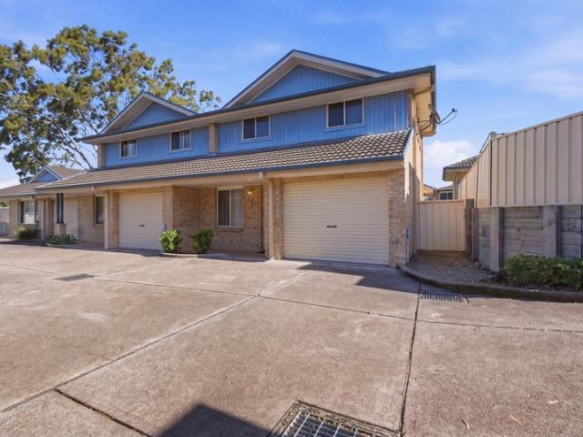 Townhouse for sale in Ambergate, New South Wales