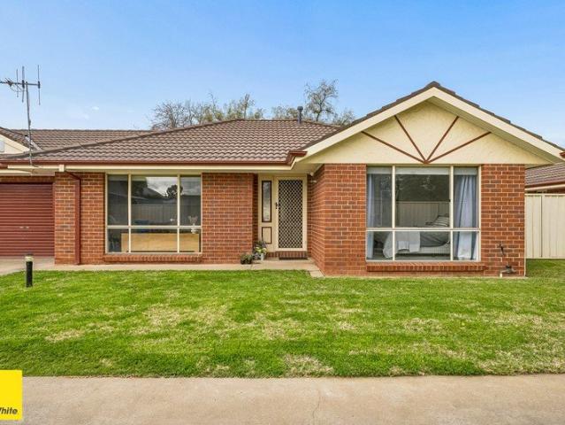 Apartment for sale in Tatura, Victoria