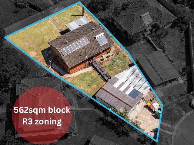 House for sale in Cartwright, New South Wales