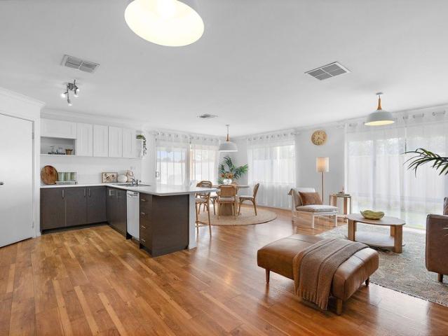 House for sale in Success, Western Australia