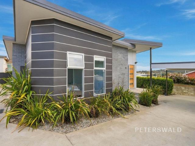 House for rent in Warrane, Hobart
