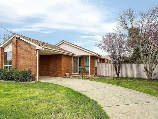 House for rent in Kingston Gardens, Melbourne